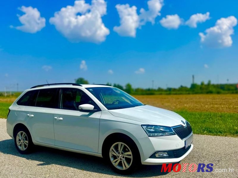 2021' Skoda Fabia Combi photo #3