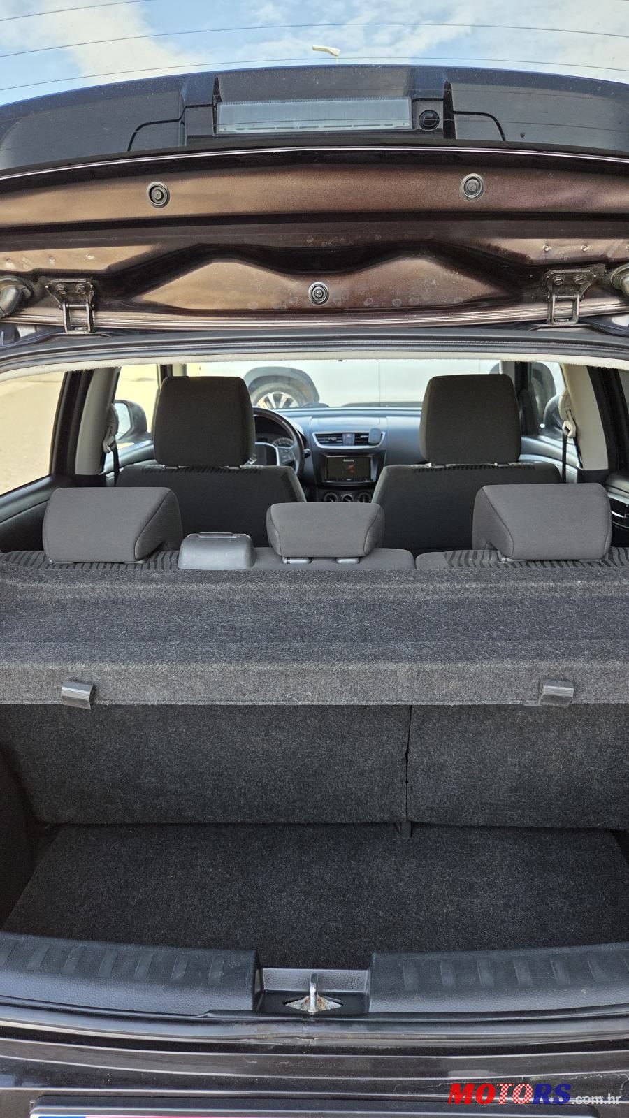 2013' Suzuki Swift 1,2 Se photo #6