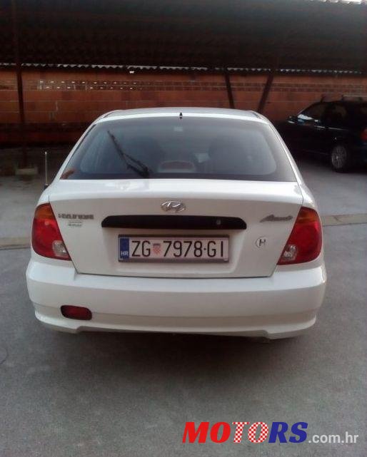2004' Hyundai Accent 1,3 Gl photo #2