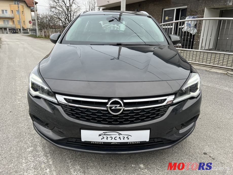 2016' Opel Astra 1,6 Cdti photo #2