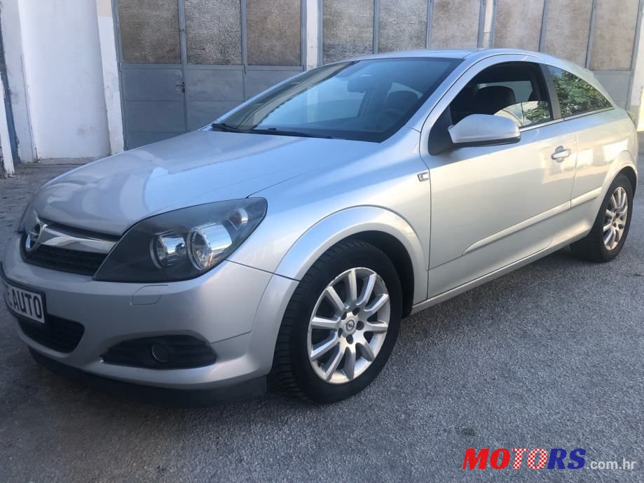 2005' Opel Astra 1.7. Cdti photo #1