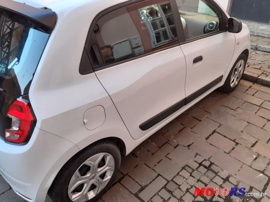 2019' Renault Twingo Sce photo #3