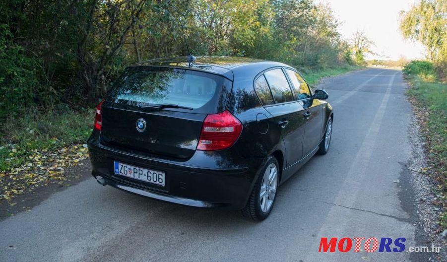 2008' BMW Serija 1 118D photo #2