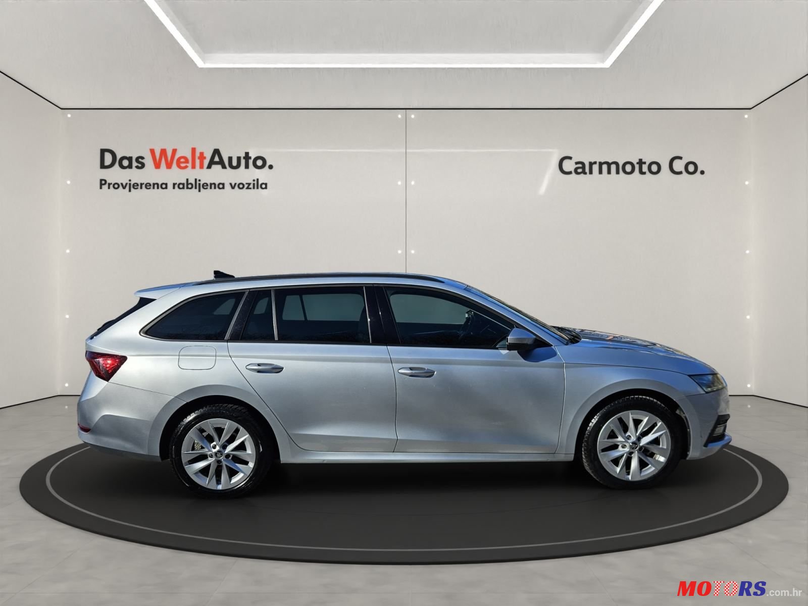 2021' Skoda Octavia Combi photo #6