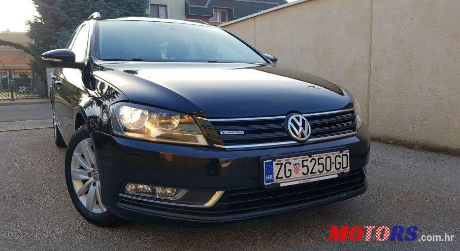 2013' Volkswagen Passat Variant 1,6 Tdi photo #1