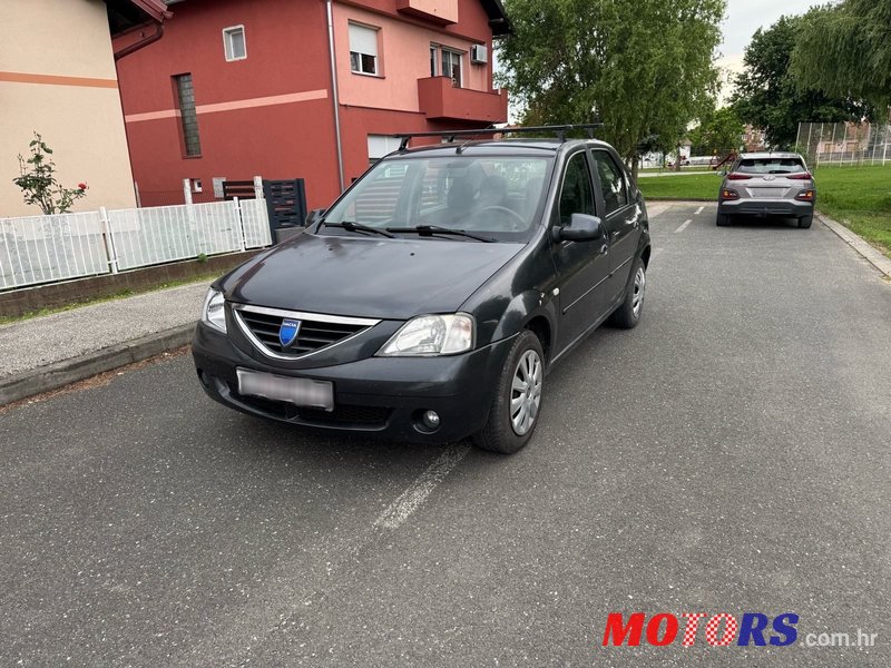 2008' Dacia Logan 1,6 16V photo #1