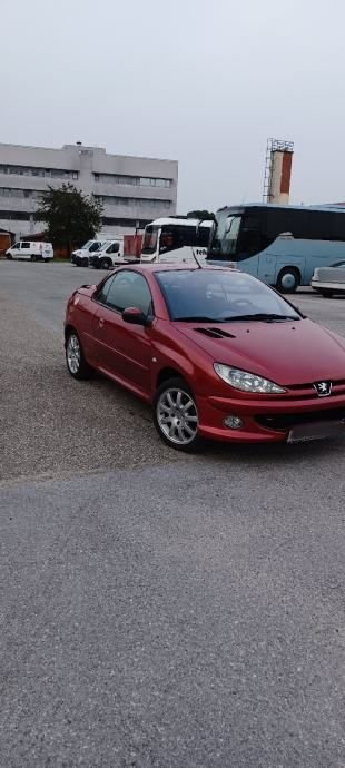 2004' Peugeot 206 photo #2
