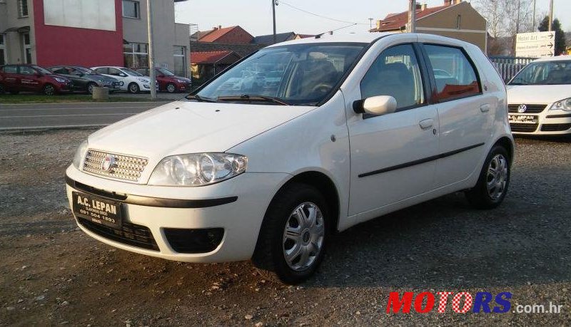 2008' Fiat Punto 1,2 photo #2