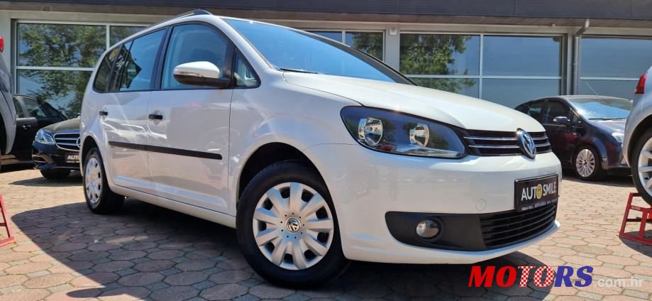 2011' Volkswagen Touran 1,2 Tsi photo #3