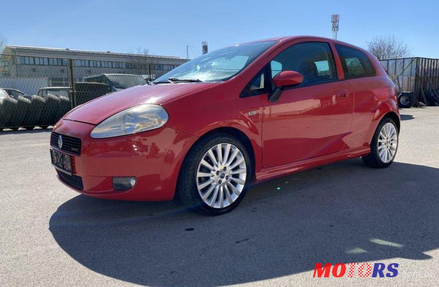 2006' Fiat Grande Punto 1,9 Multijet 8V Sport photo #1
