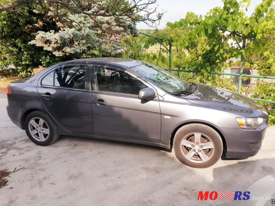 2011' Mitsubishi Lancer 1,5 photo #3