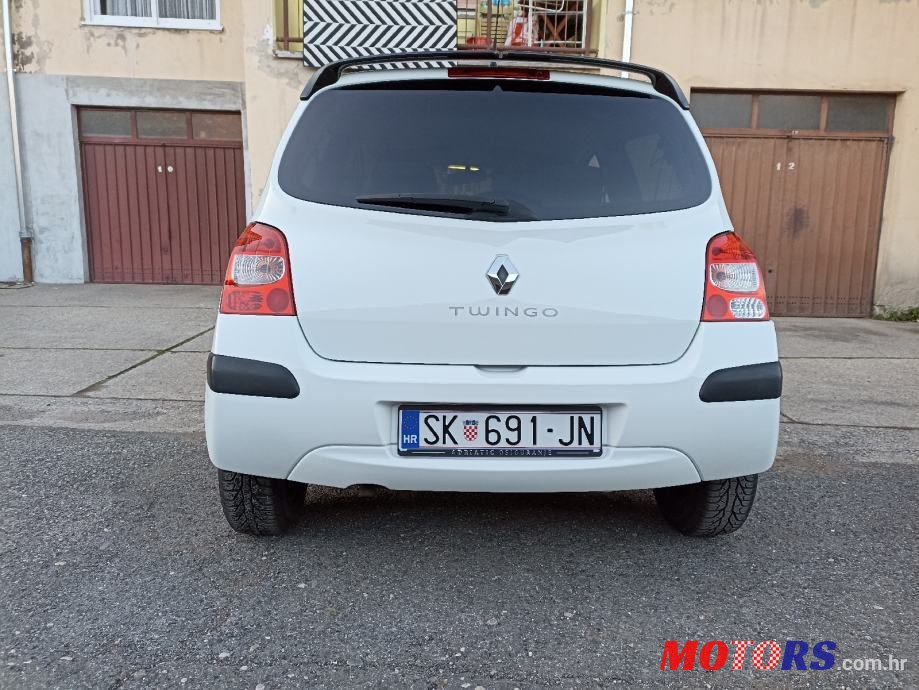 2011' Renault Twingo 1,5 Dci photo #6