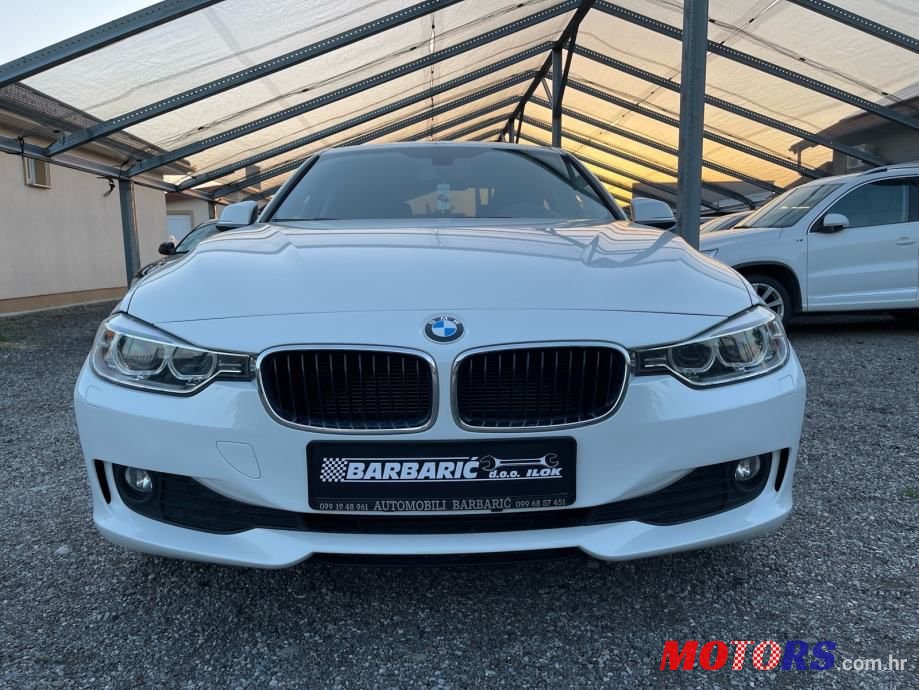 2013' BMW Serija 3 318D photo #2