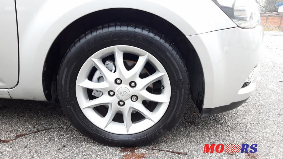 2010' Kia Ceed 1,6 Crdi photo #4