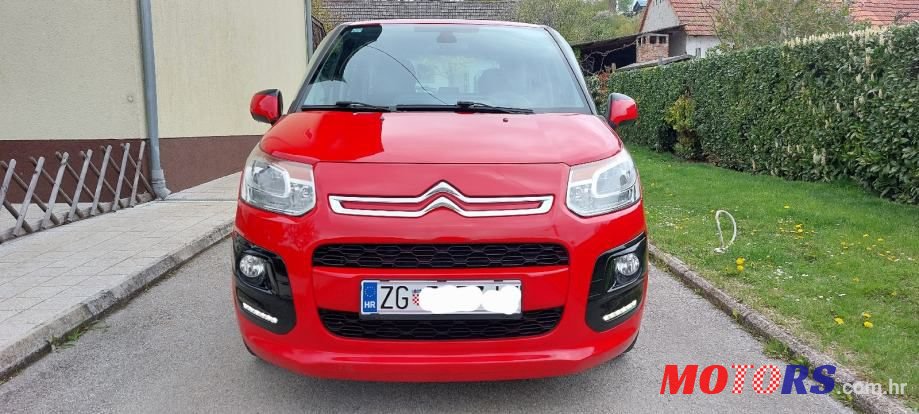 2015' Citroen C3 Picasso photo #1