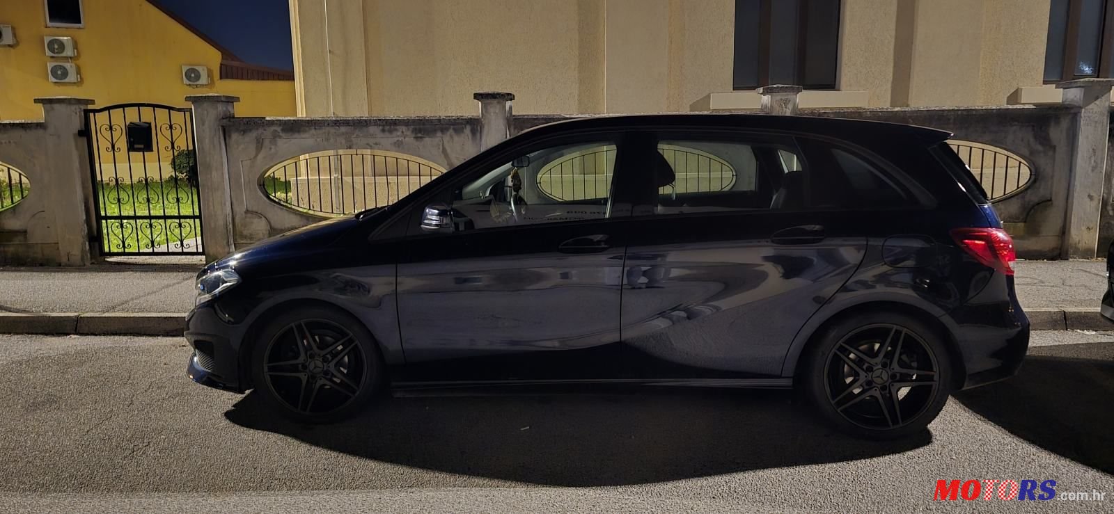 2018' Mercedes-Benz B-Klasa B 180 photo #2