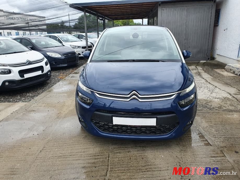 2015' Citroen C4 Picasso photo #2