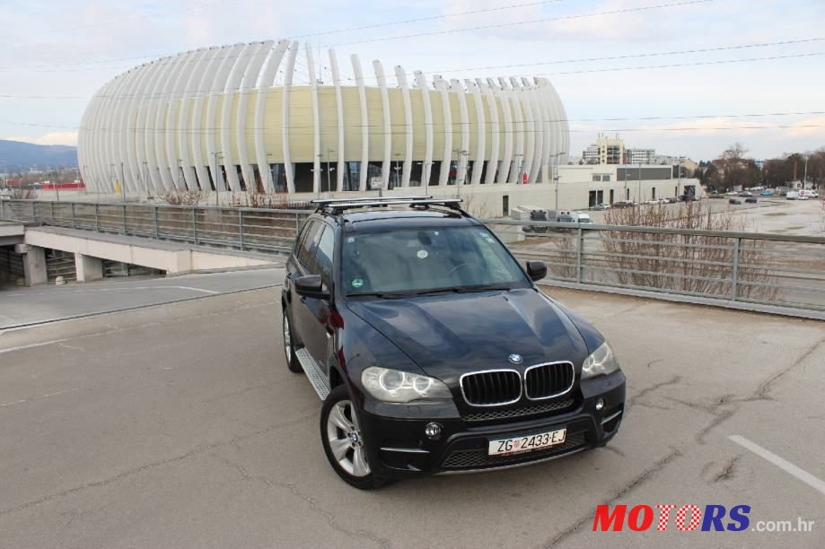 2010' BMW X5 Sport photo #1
