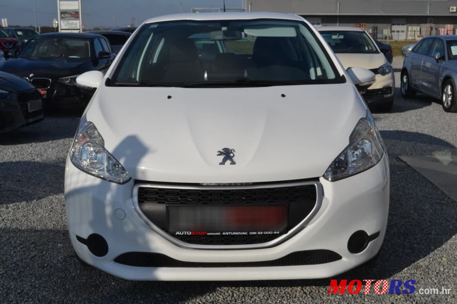 2015' Peugeot 208 1,4 Hdi photo #2