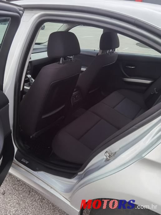 2010' BMW Serija 3 316D photo #5