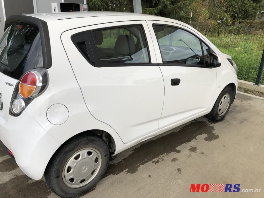 2013' Chevrolet Spark photo #3