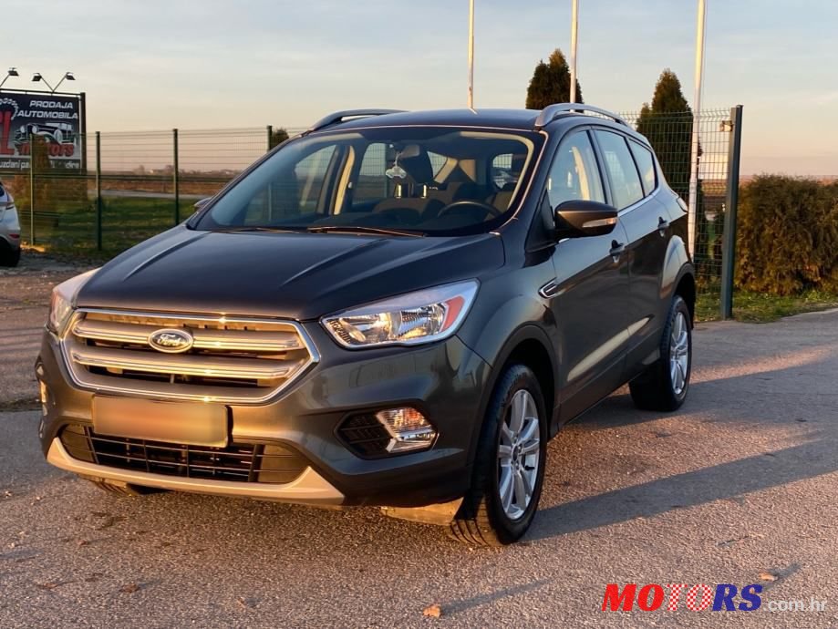 2017' Ford Kuga 1,5 photo #1