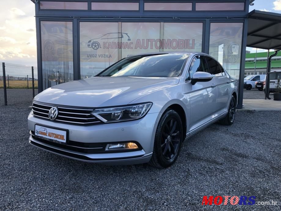 2016' Volkswagen Passat photo #2