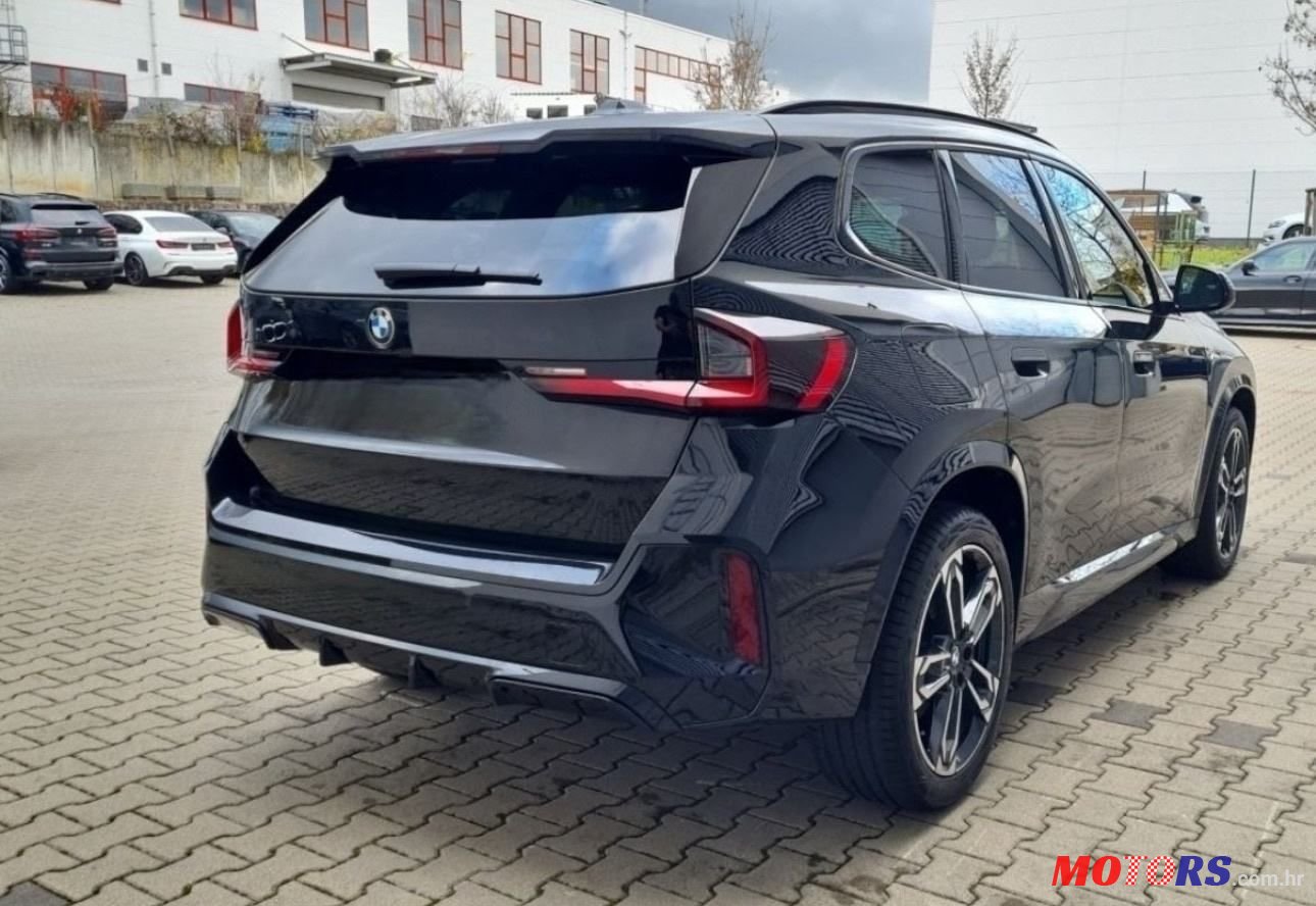 2023' BMW X1 Sdrive18I photo #4
