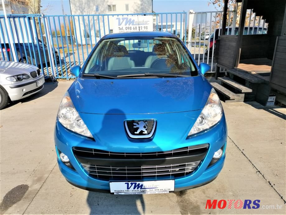 2012' Peugeot 207 1,6 Hdi photo #1