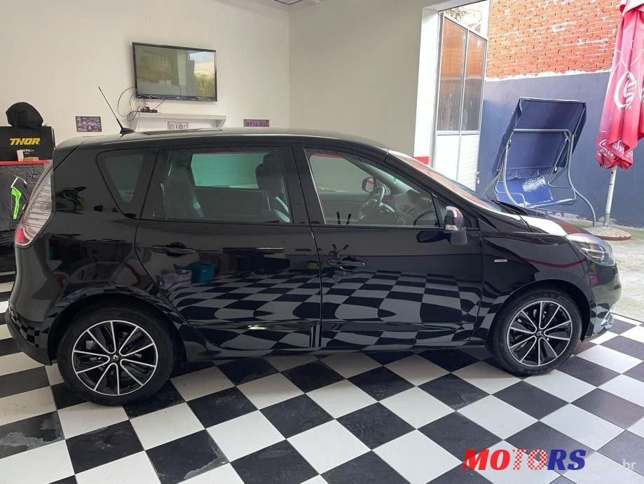 2013' Renault Scenic 1,6 Dci photo #3