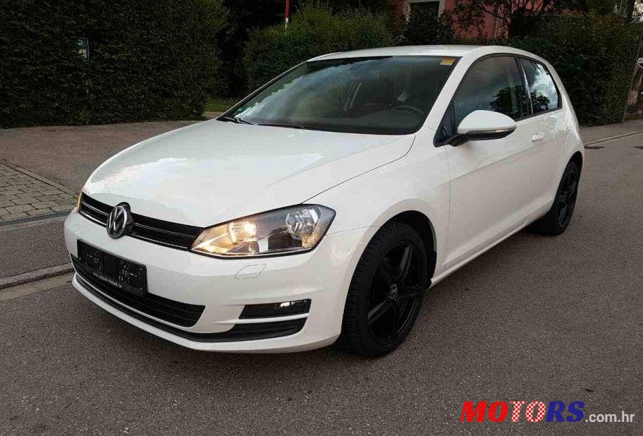 2013' Volkswagen Golf VII 1,6 Tdi Bmt photo #2