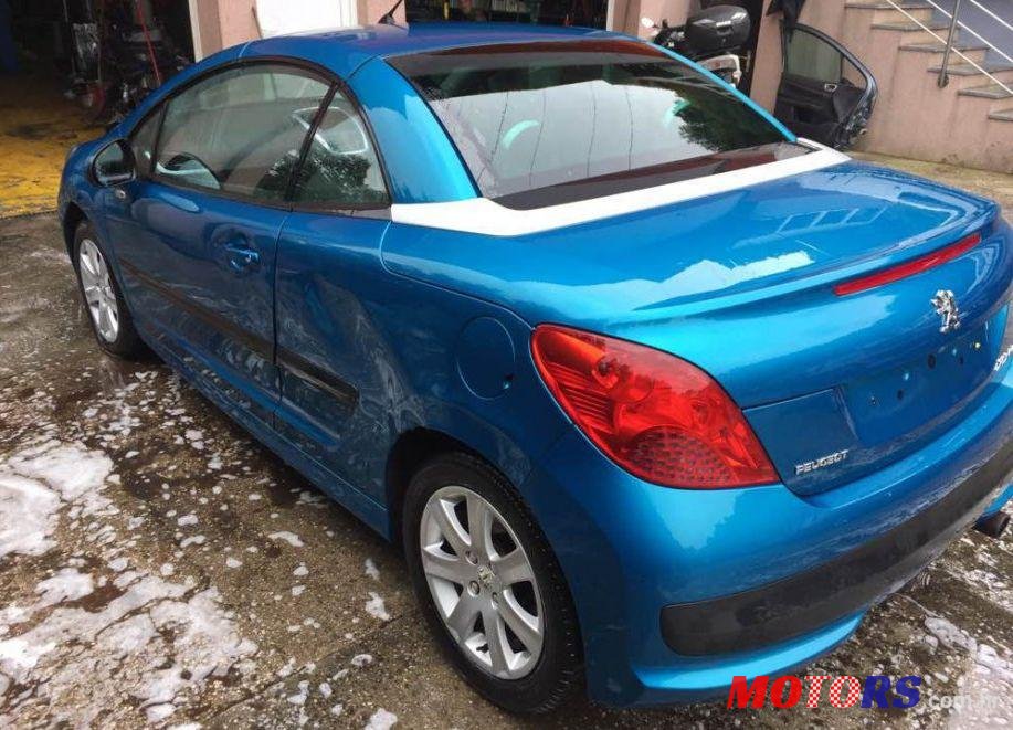 2007' Peugeot 207 Cc photo #2