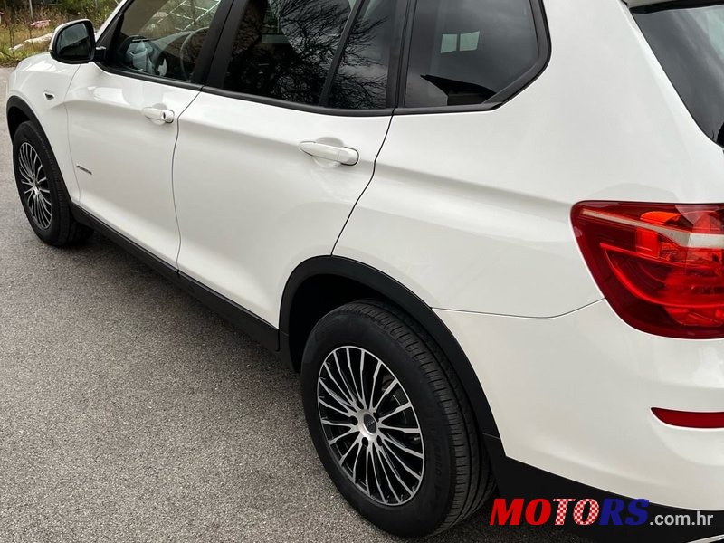2017' BMW X3 20D photo #5