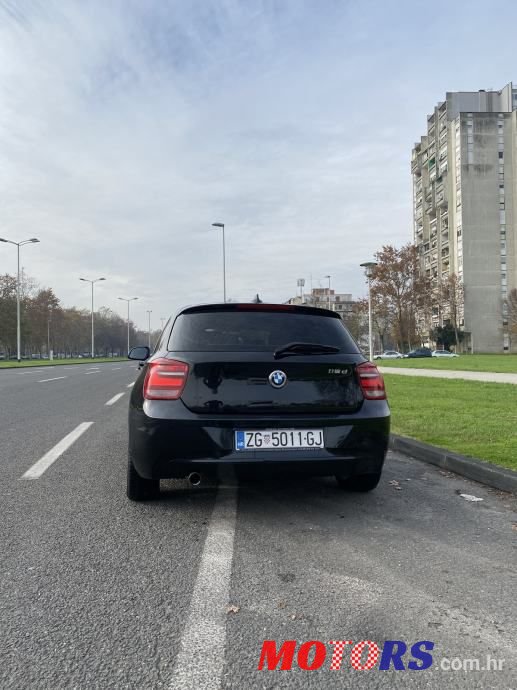 2013' BMW Serija 1 116D Sport photo #2