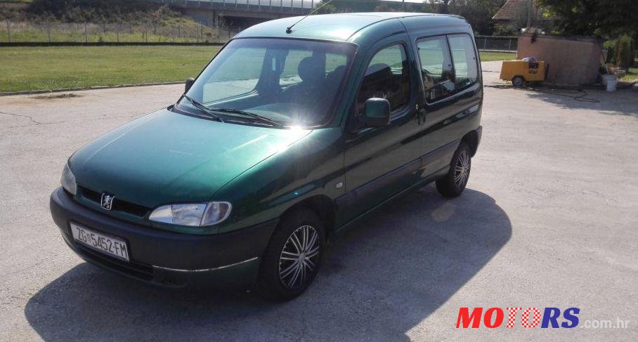 2001' Peugeot Partner 1,9 D photo #1