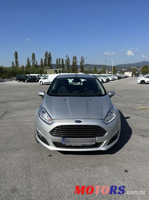2013' Ford Fiesta 1,6 photo #2