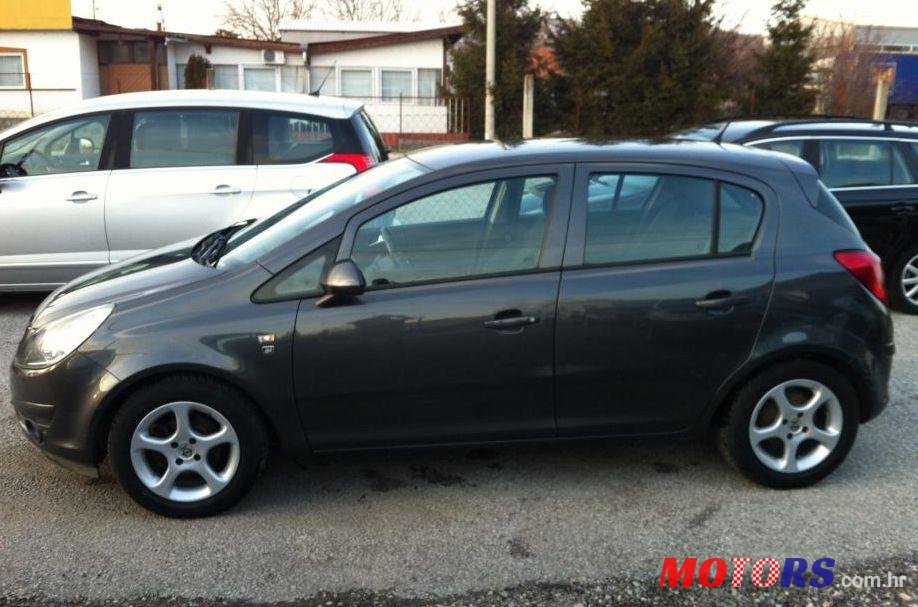2010' Opel Corsa 111 1,3 Cdti photo #1