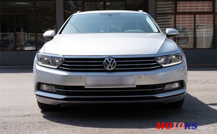 2016' Volkswagen Passat 2,0 Tdi Bmt photo #1