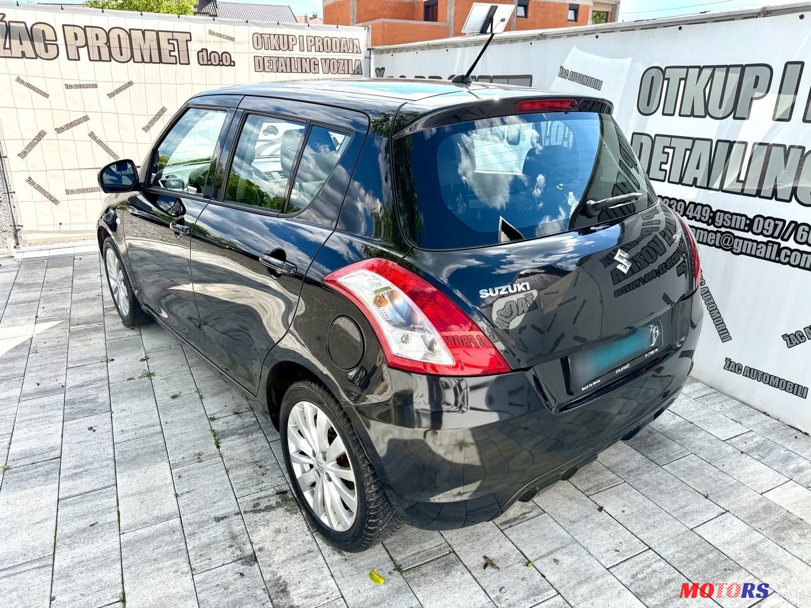 2012' Suzuki Swift 1.3Ddis photo #2