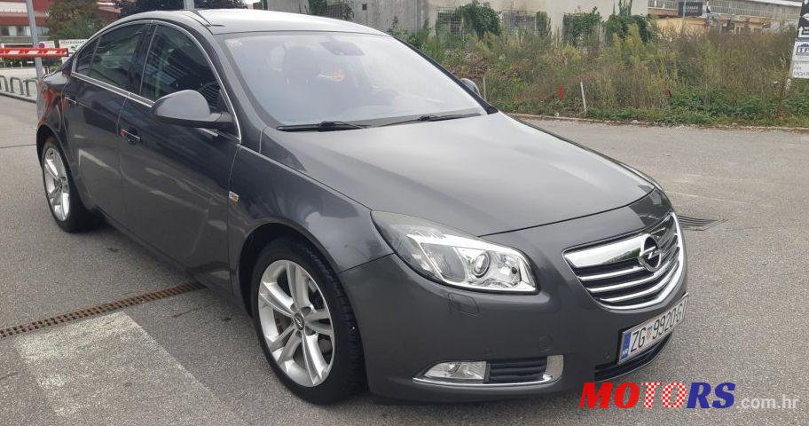 2011' Opel Insignia 2,0 Cdti Sport photo #1