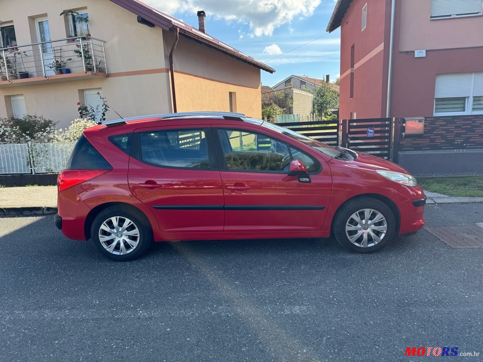 2008' Peugeot 207 Sw photo #5