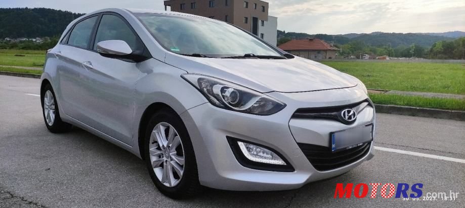 2012' Hyundai i30 1.4 Crdi photo #1