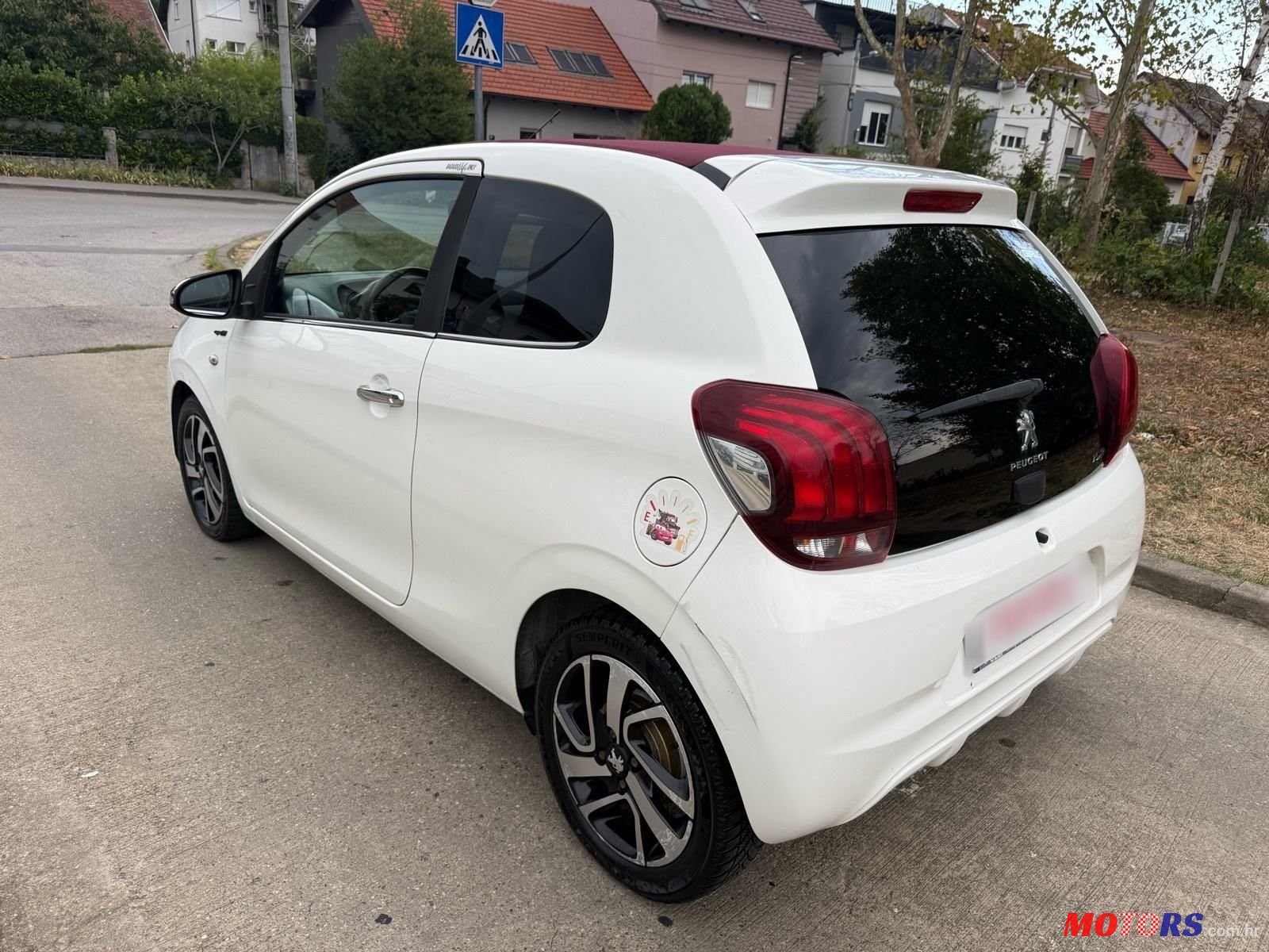 2015' Peugeot 108 1,2 photo #6