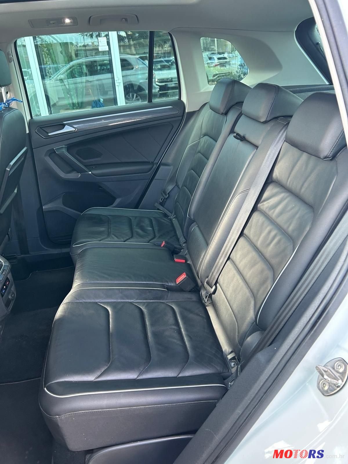 2017' Volkswagen Tiguan 2,0 Tdi Bmt photo #6