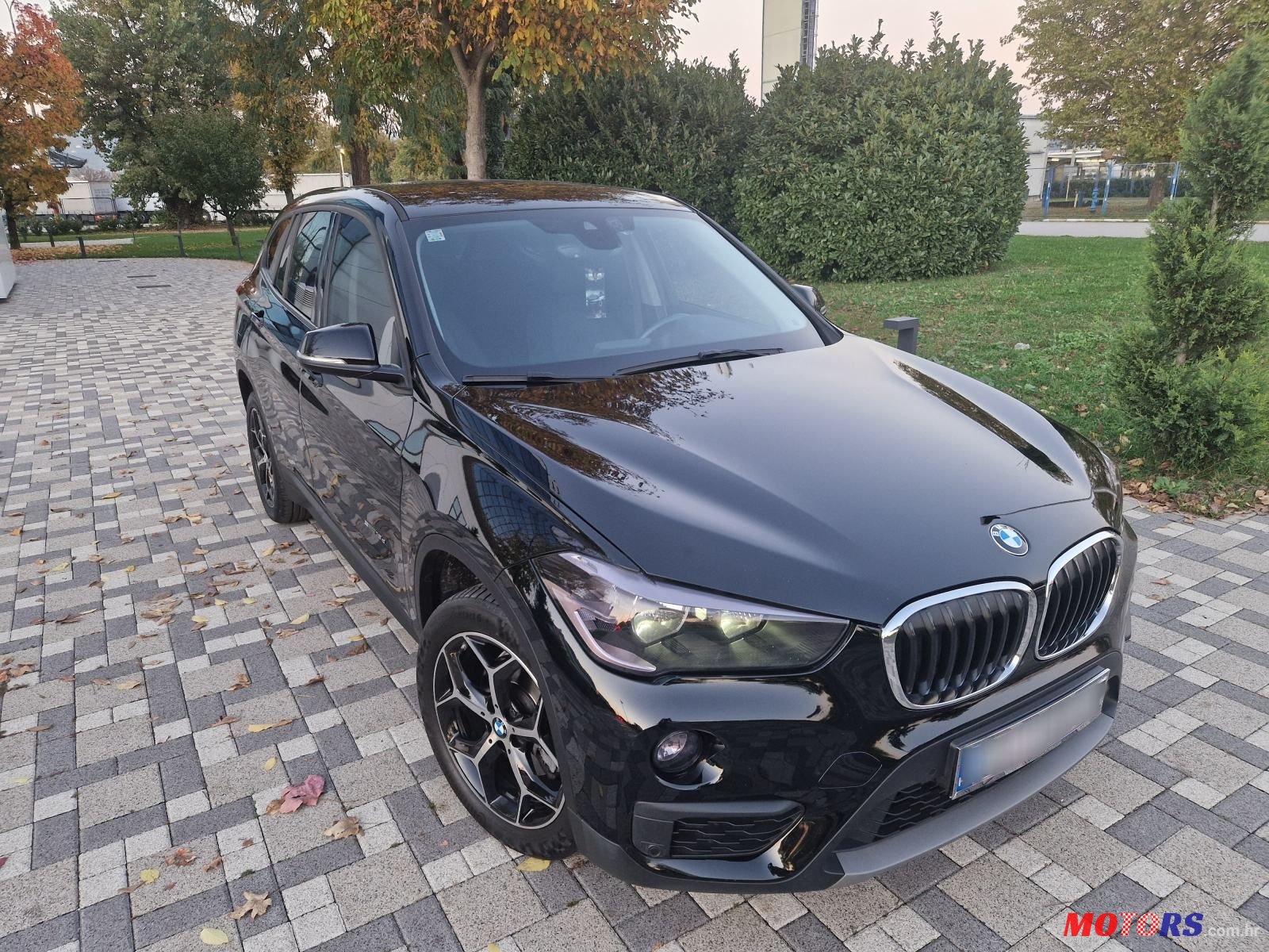 2017' BMW X1 18D photo #3