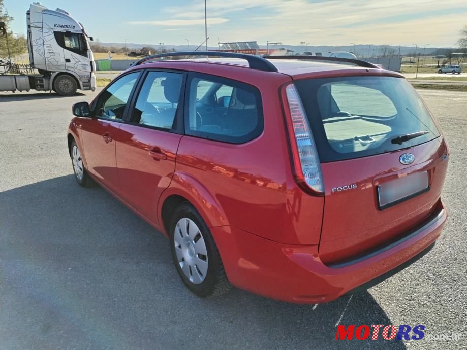 2009' Ford Focus Karavan photo #6