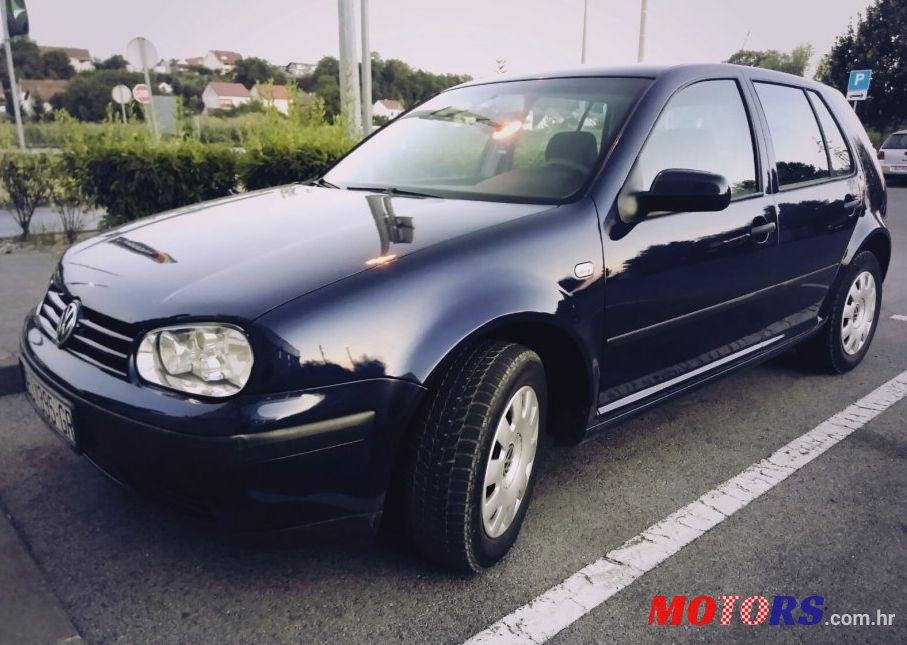 2003' Volkswagen Golf IV 1,9 Tdi photo #1