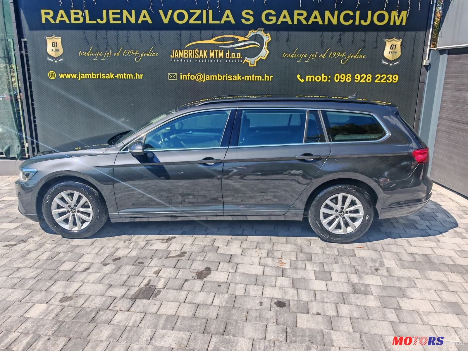 2021' Volkswagen Passat Variant photo #3