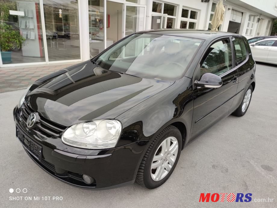 2006' Volkswagen Golf 5 photo #3