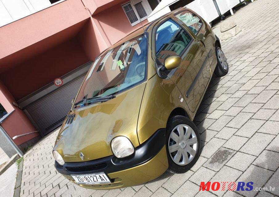 2002' Renault Twingo 1,2 16V photo #1